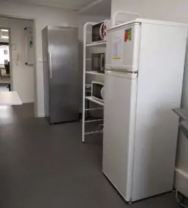 Aménagement de la salle annexe à la salle de convivialité
