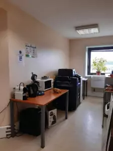 Aménagement de la salle annexe à la salle de convivialité avant projet