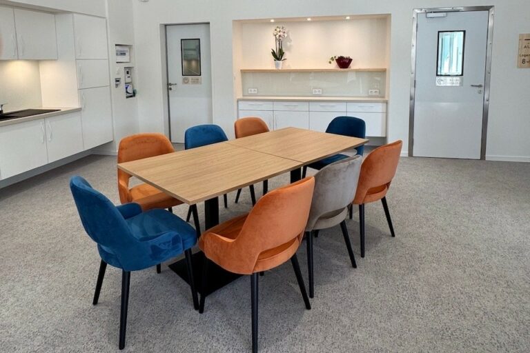 Mobilier MARPA d&rsquo;Isigny-le-Buat : notre réalisation
